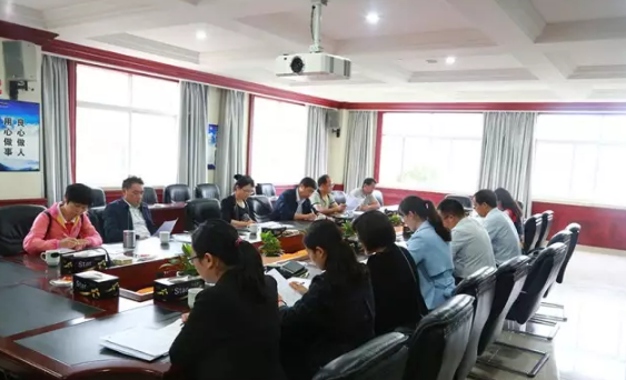 保山市和騰沖市人大領導一行蒞臨恒益集團調研經(jīng)濟發(fā)展情況